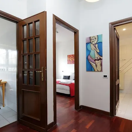 Domus Trastevere Рим